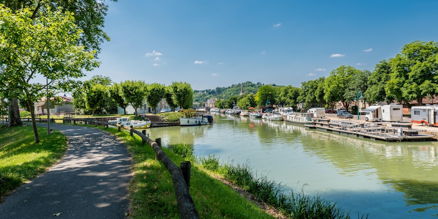 10 Reasons French Barge Cruises Are Picture-Perfect