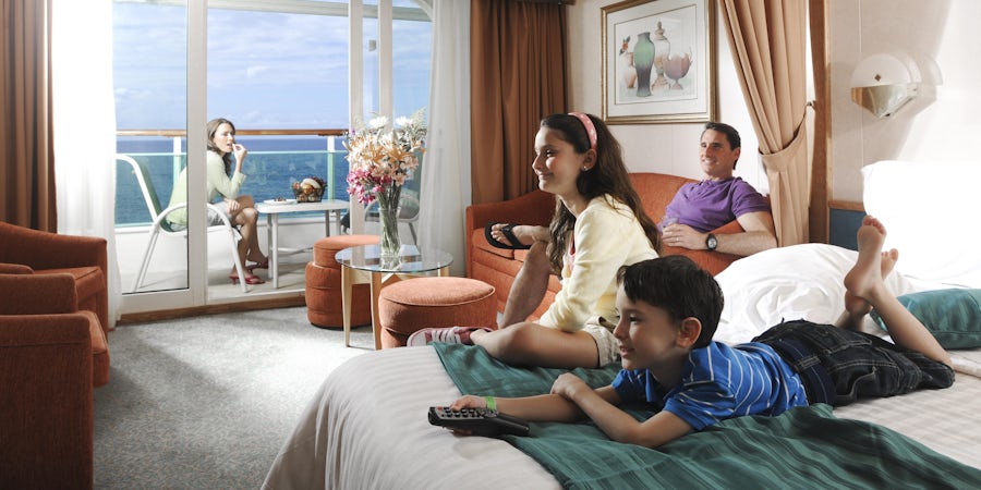 Tips on Booking a Cruise Room for the Whole Family