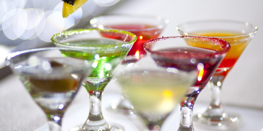 11 Best Cruise Cocktails