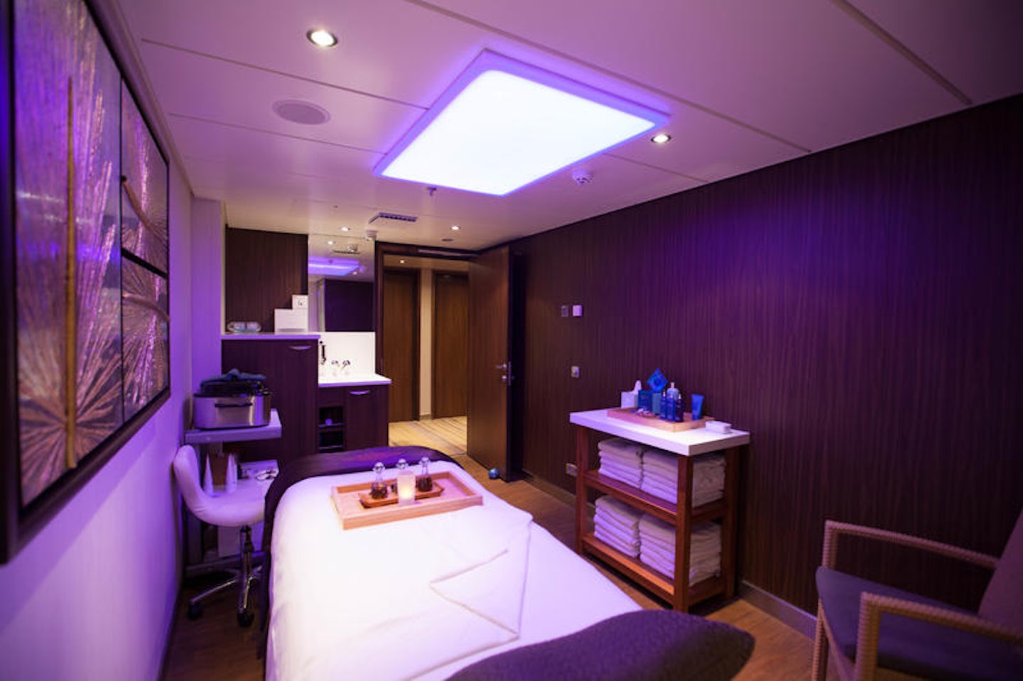 Regular Massage Room on Norwegian Getaway