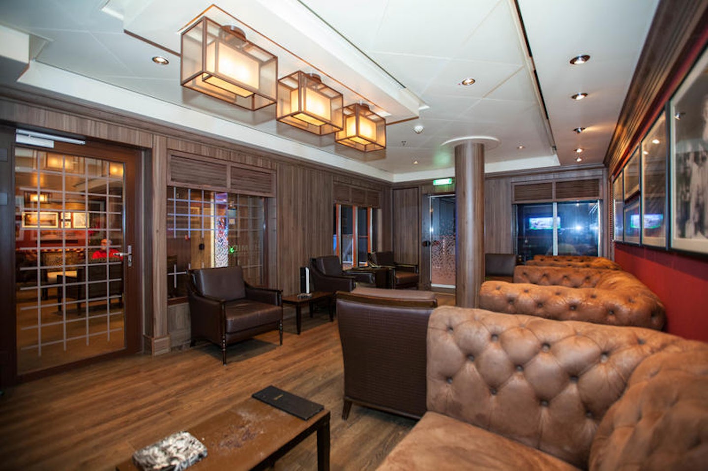 Humidor Cigar Lounge on Norwegian Getaway