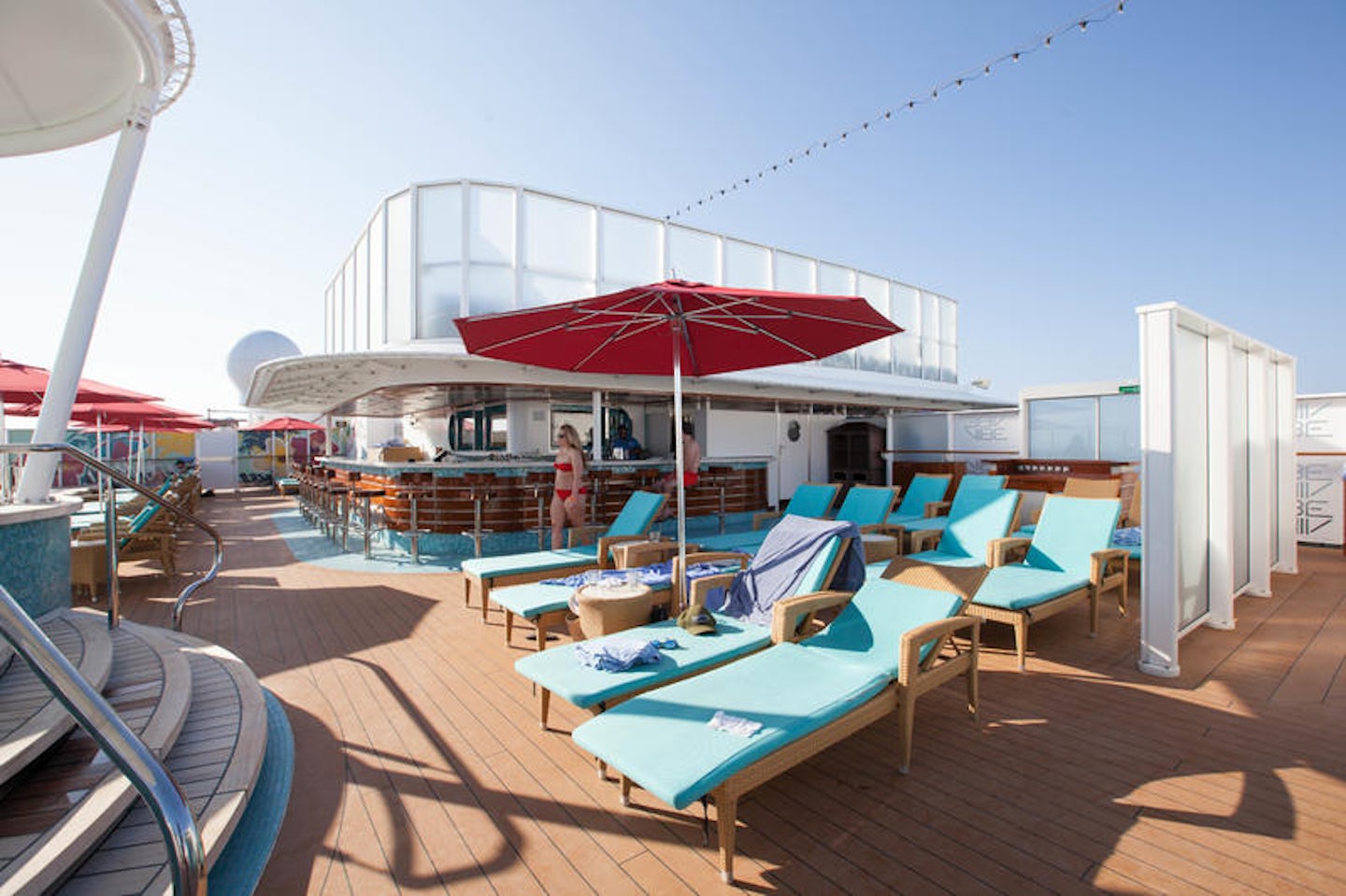 Vibe Beach Club on Norwegian Getaway Cruise Ship - Cruise Critic