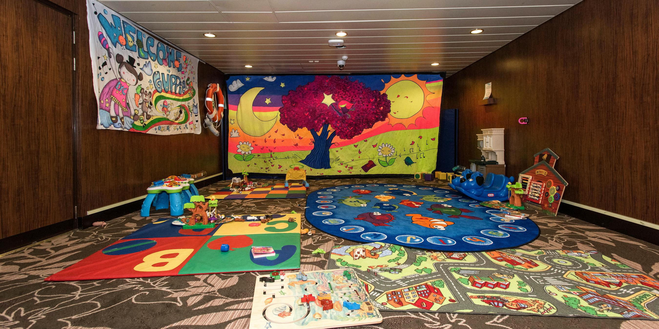 Princess Cruises vs. Norwegian Cruise Line