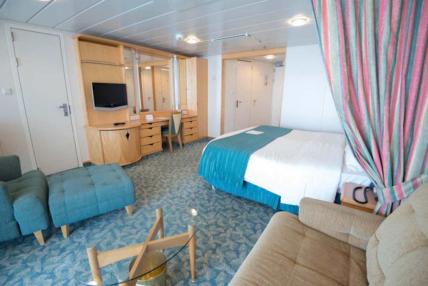 The Junior Suite on Freedom of the Seas