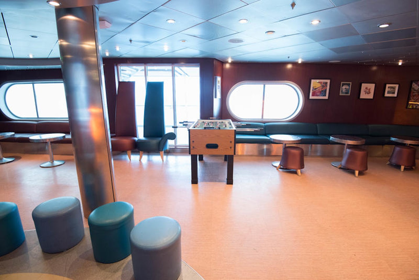 The Living Room on Freedom of the Seas