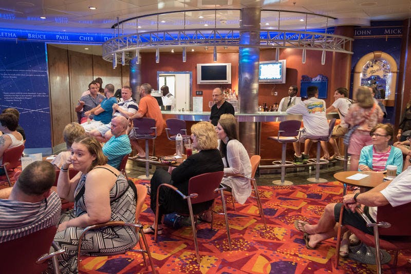 On Air Club (Karaoke) on Royal Caribbean Freedom of the Seas Ship