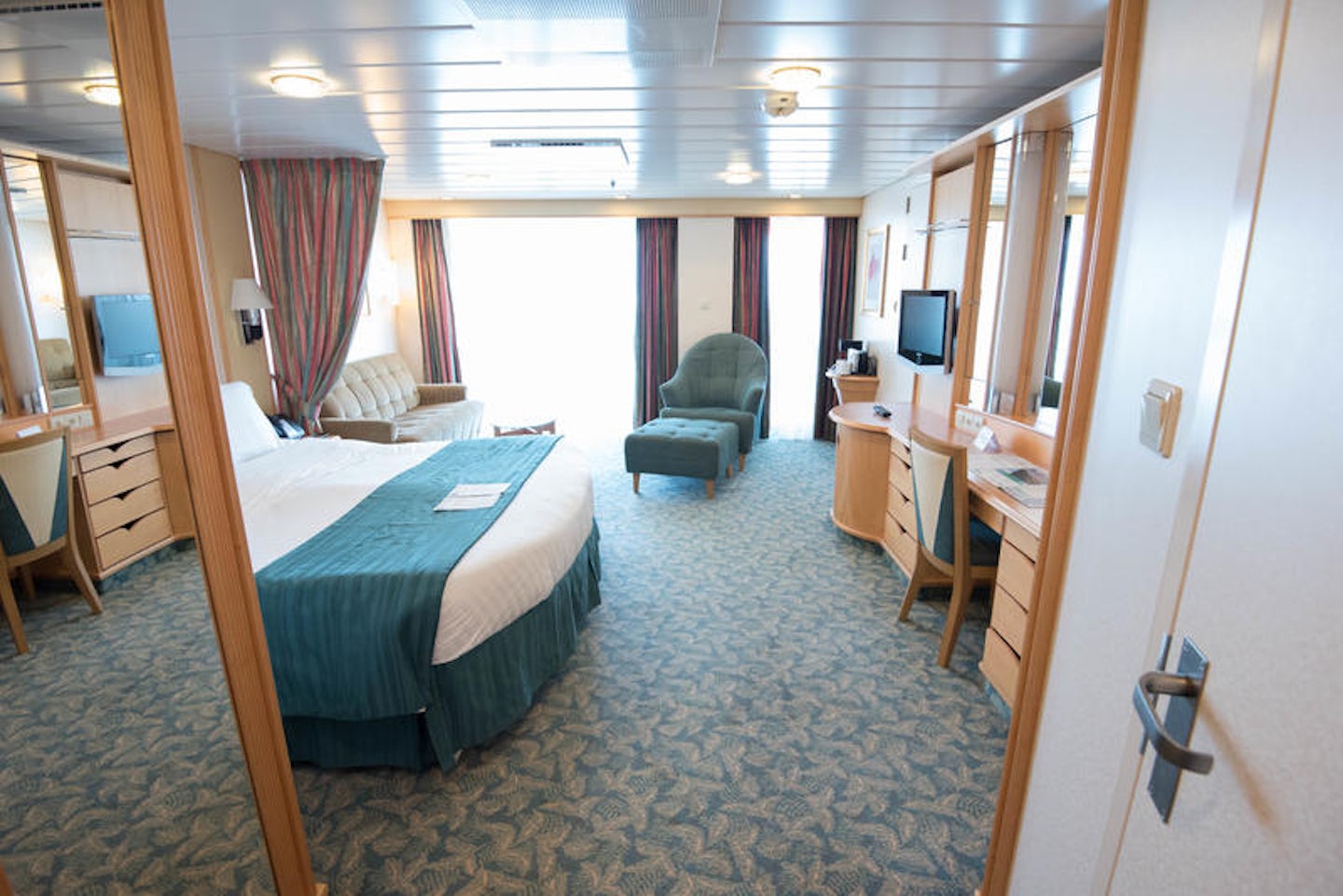 Junior Suite on Royal Caribbean Freedom of the Seas Cruise Ship