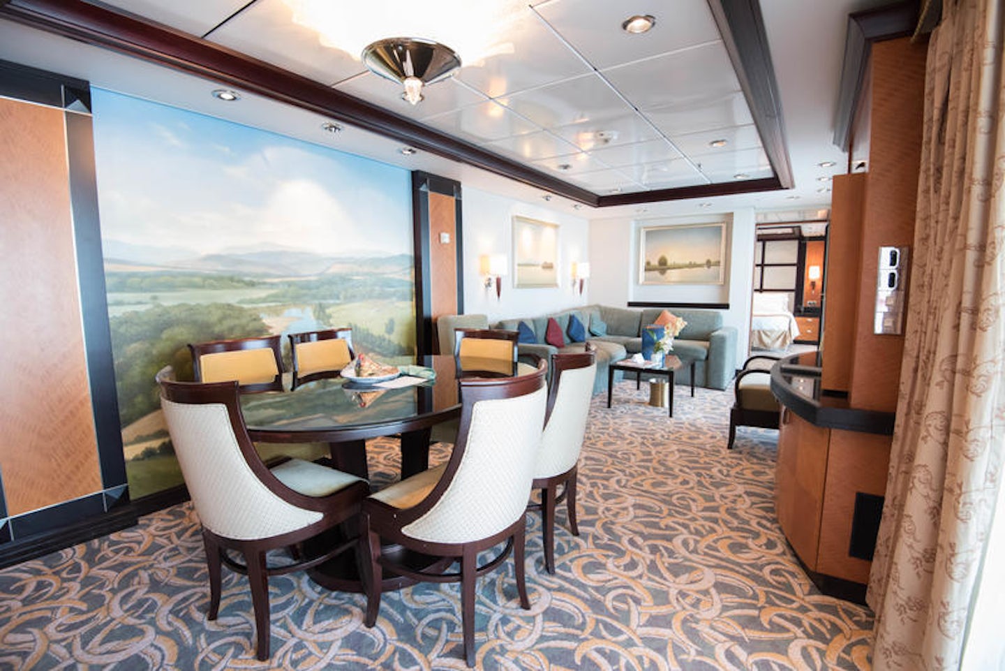 presidential suite cruise ship cost