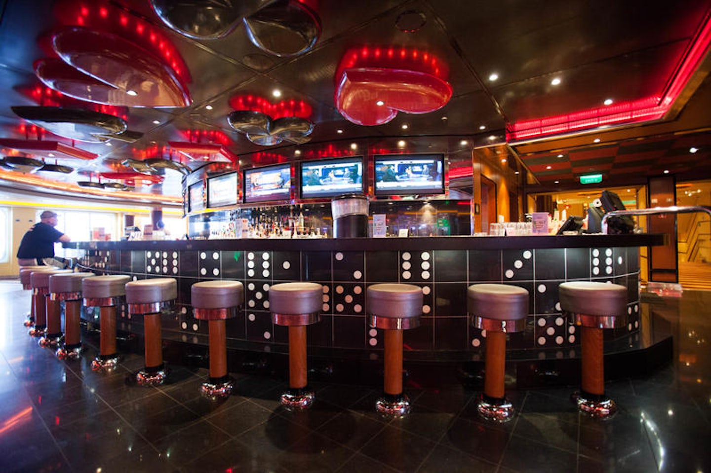 Casino Bar on Carnival Breeze