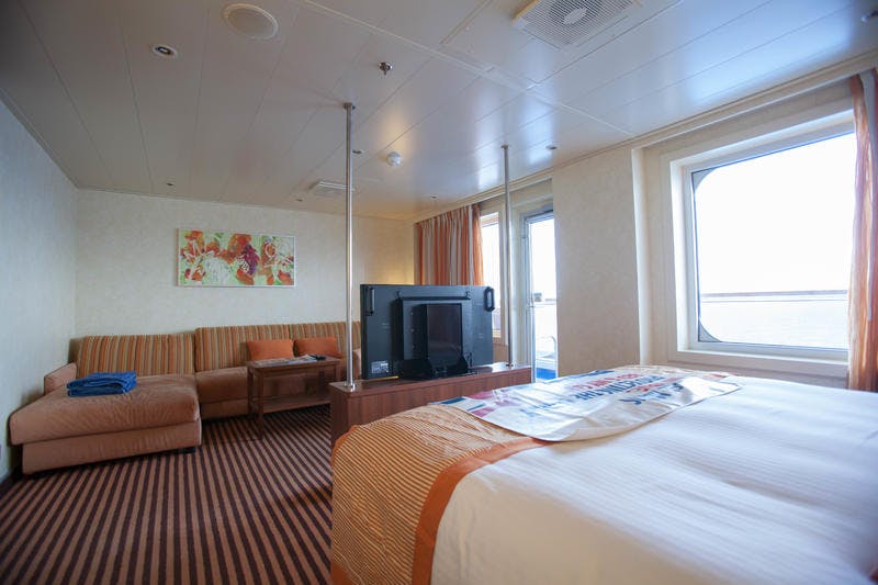 Grand Suite Cabin On Carnival Breeze Cruise Ship Cruise Critic   Image 800x  