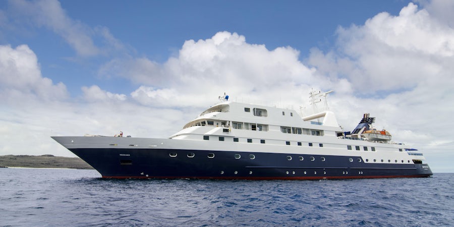 Passengers Evacuated As Celebrity Xpedition Cruise Ship Runs Aground in the Galapagos