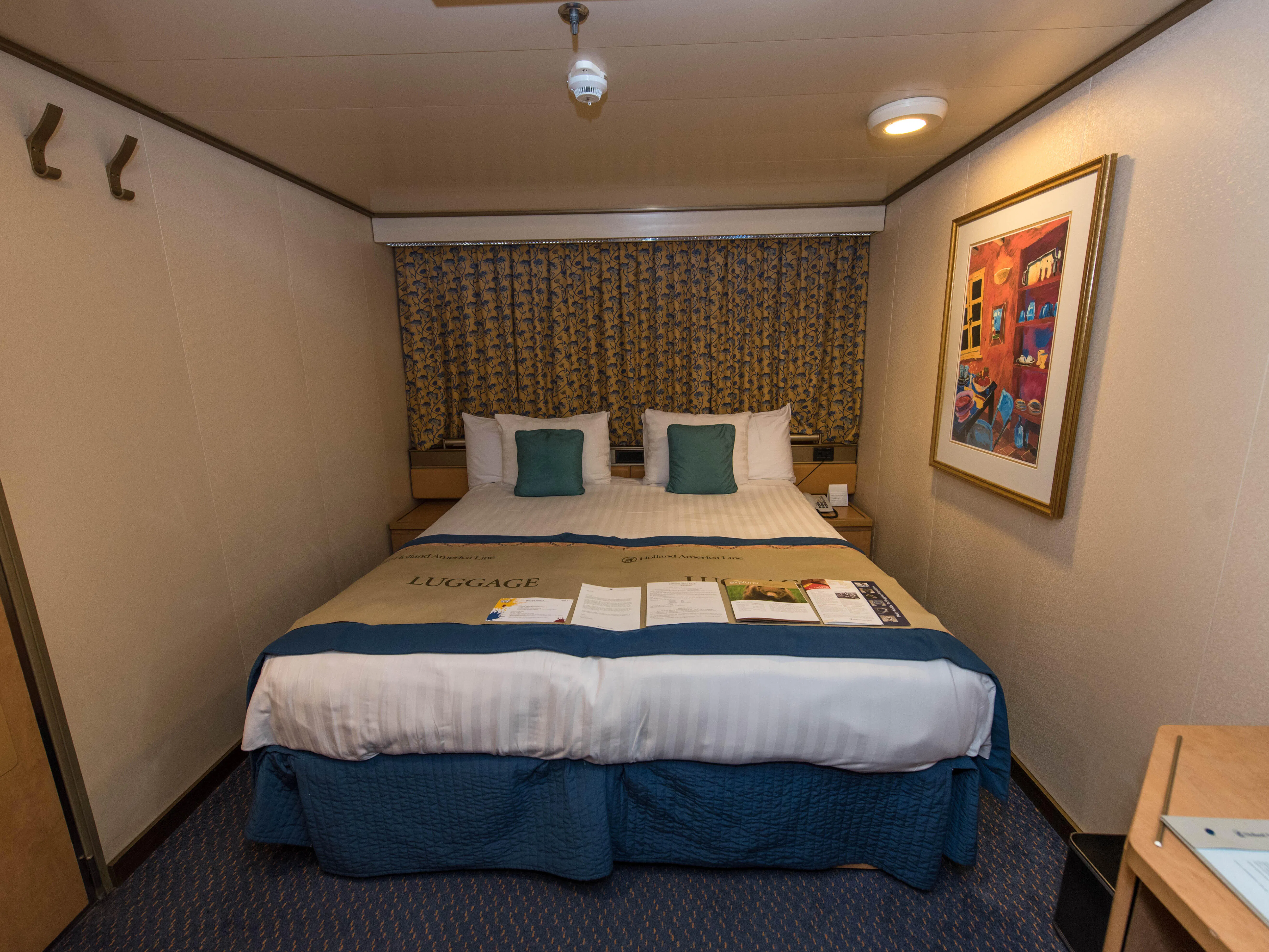 Noordam Cabins & Staterooms on Cruise Critic
