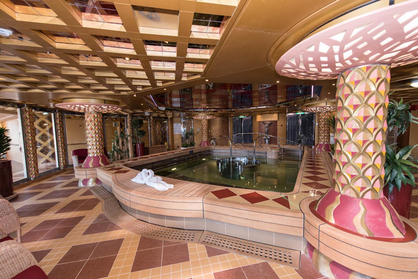 Hydrotherapy Pool on Noordam
