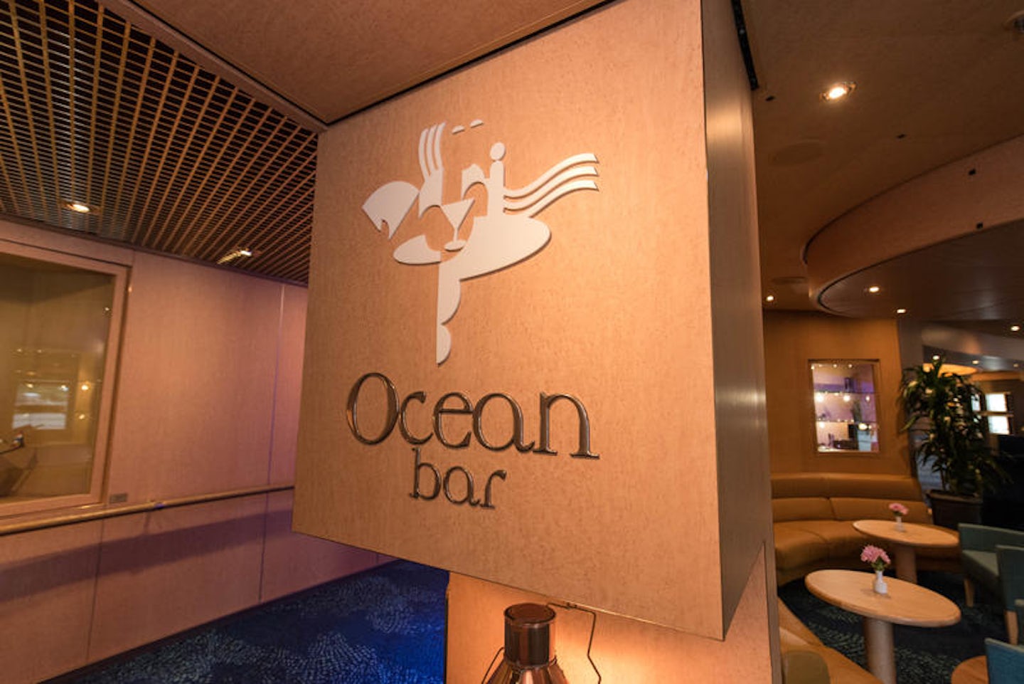 Ocean Bar on Noordam