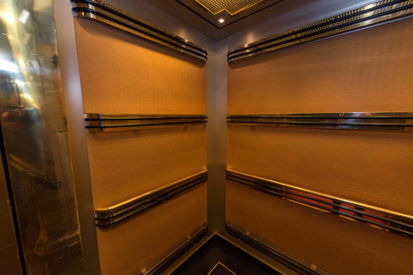 Elevators on Noordam