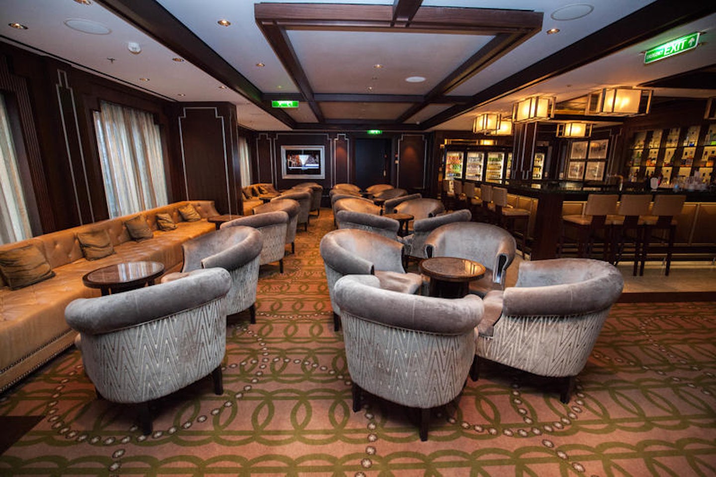 Michael's Club on Celebrity Reflection