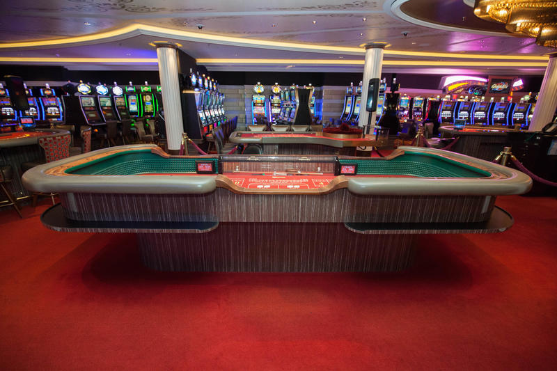 celebrity cruises reflection casino