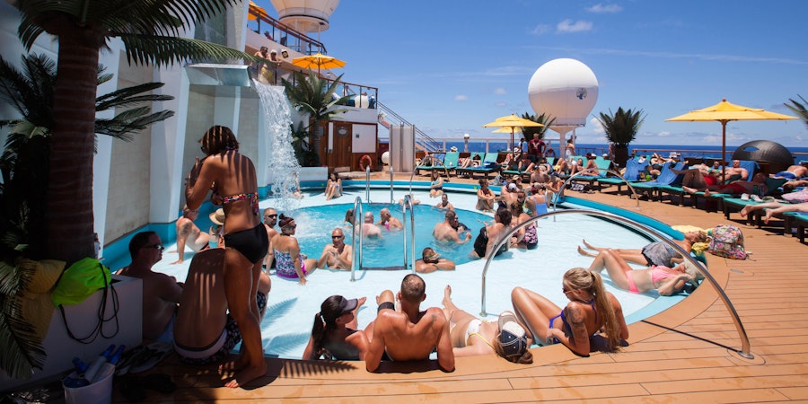 Pictures Of The 14 Best Cruise Pools 