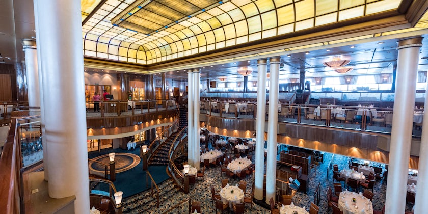 CC Queen Mary 2 Britannia Restaurant