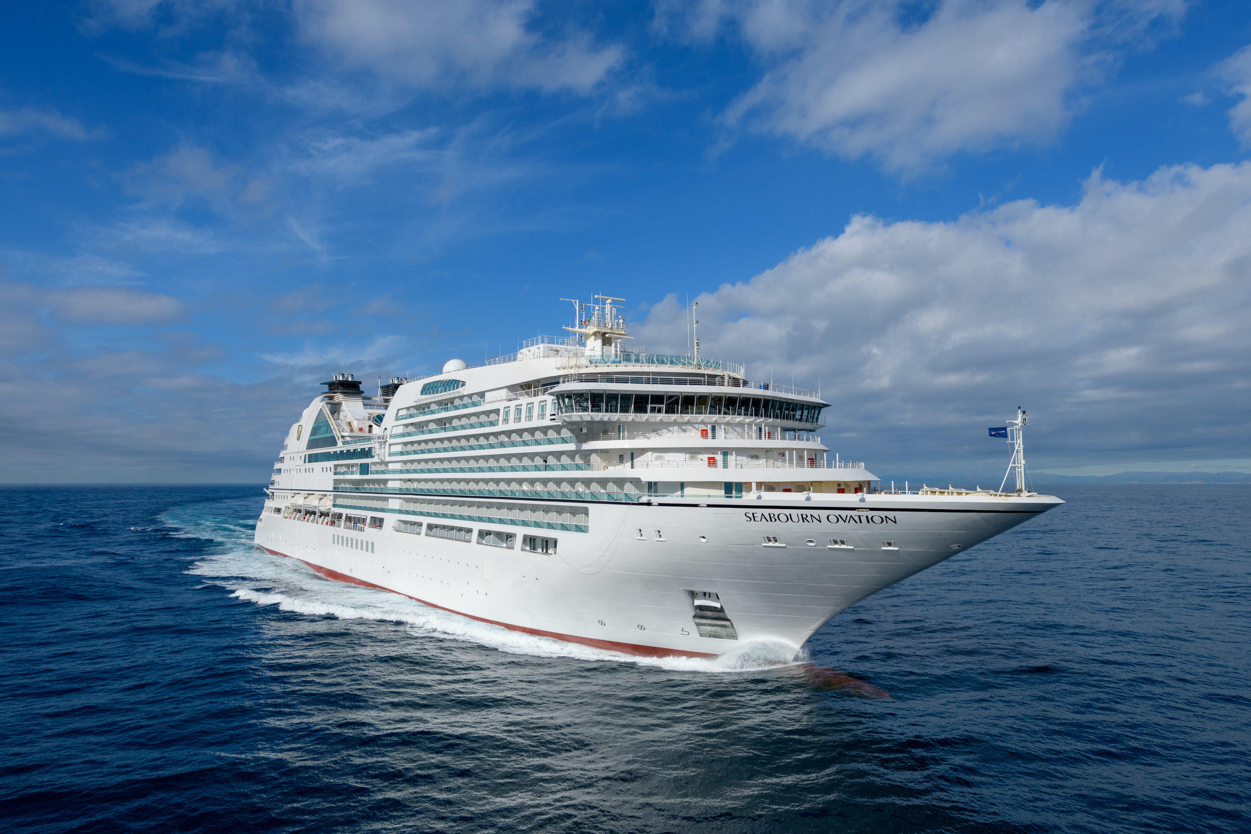 Seabourn Ovation (Photo: Seabourn Cruises) 
