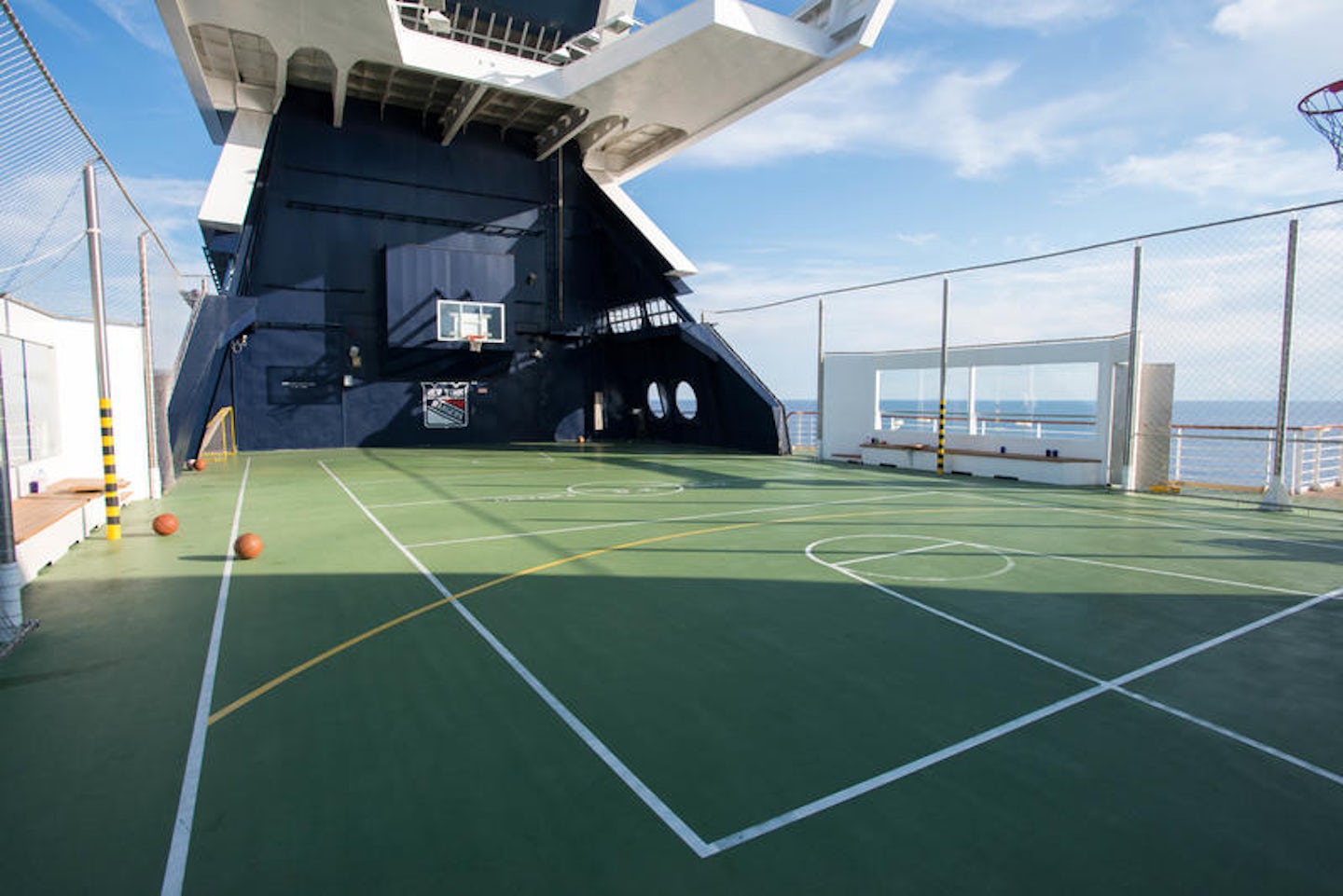 Basketball Court on Celebrity Summit