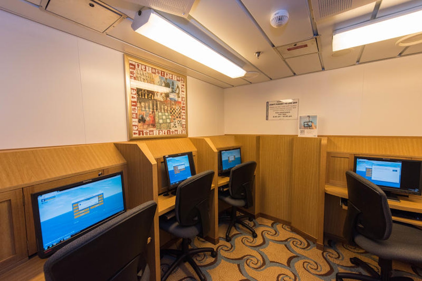 Internet Cafe on Oasis of the Seas