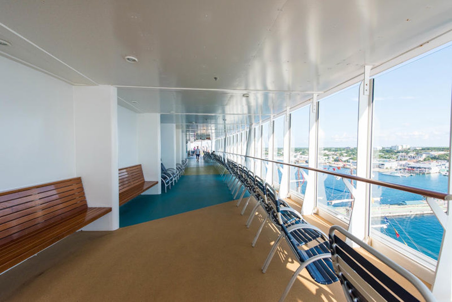 The View Deck on Oasis of the Seas