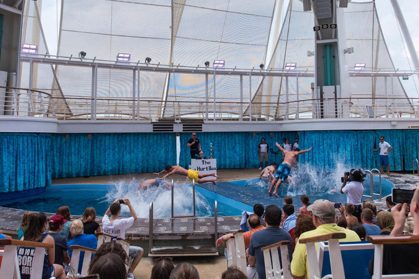 Belly Flop Contest on Oasis of the Seas