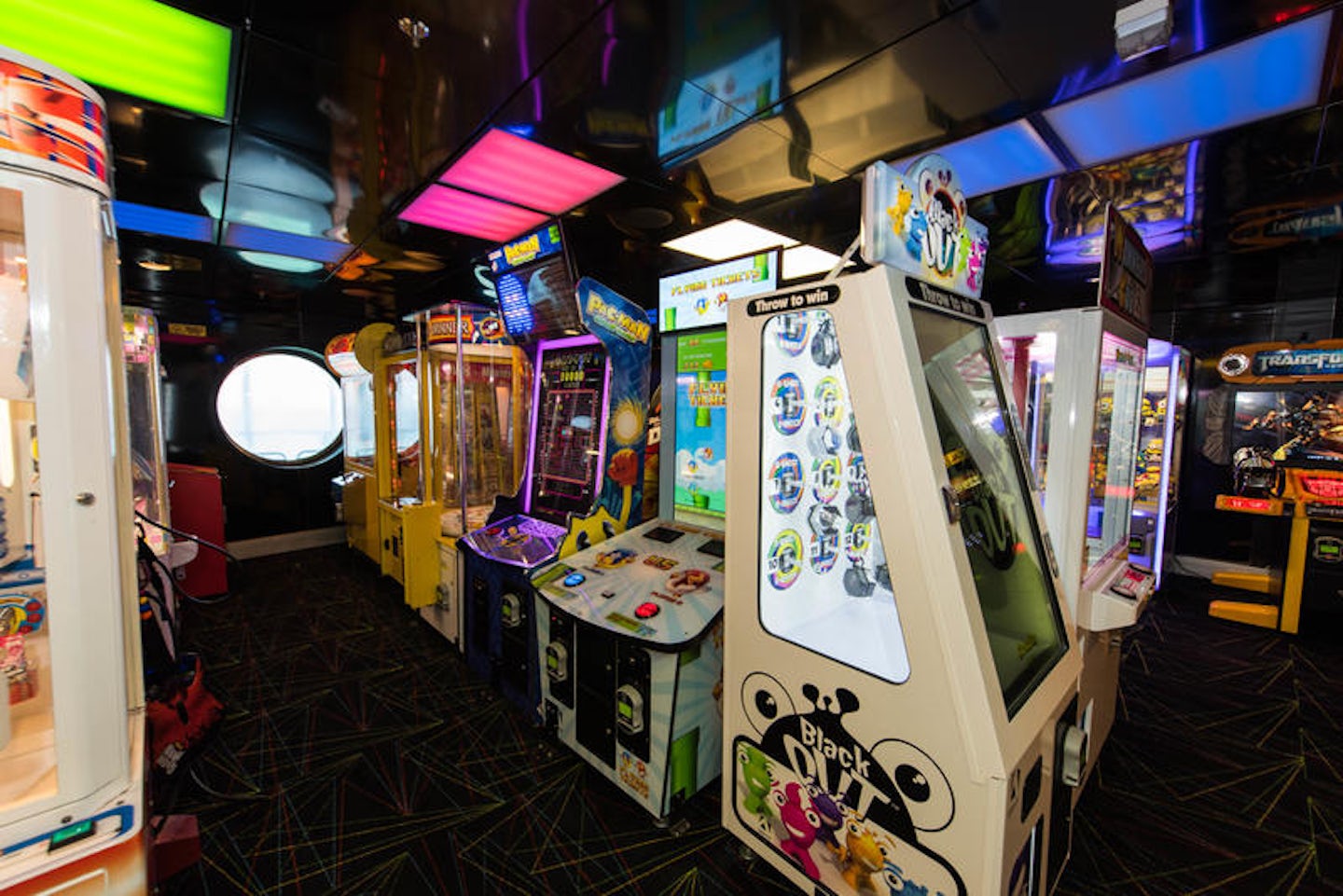Video Arcade on Oasis of the Seas