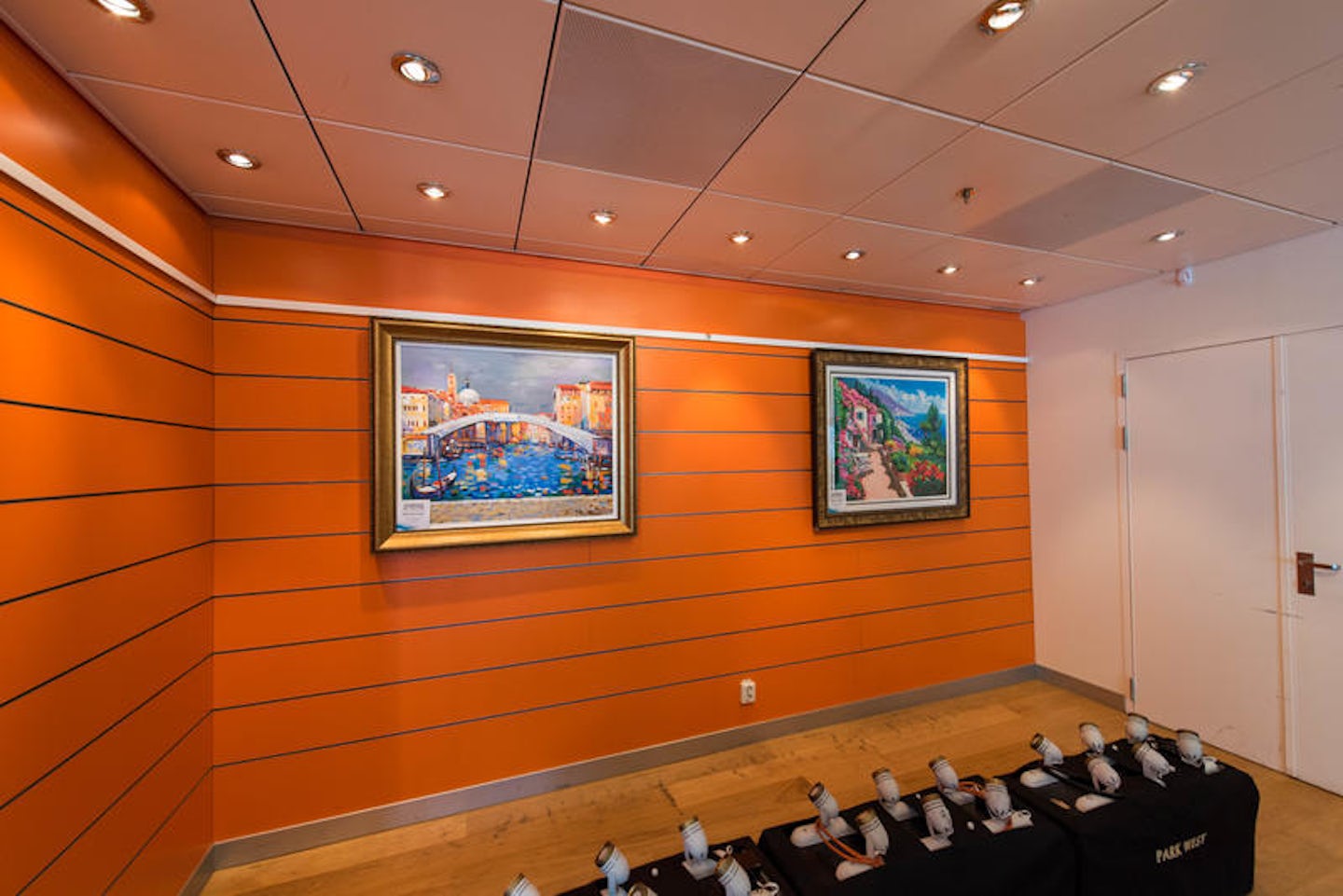 Parkside Gallery on Oasis of the Seas