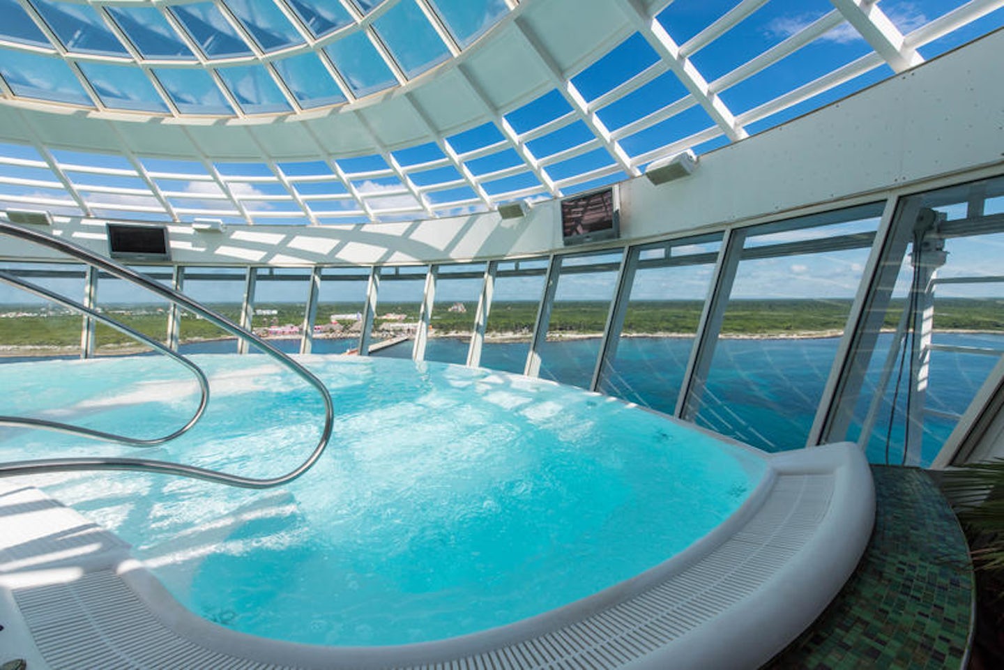 The Whirlpools on Oasis of the Seas
