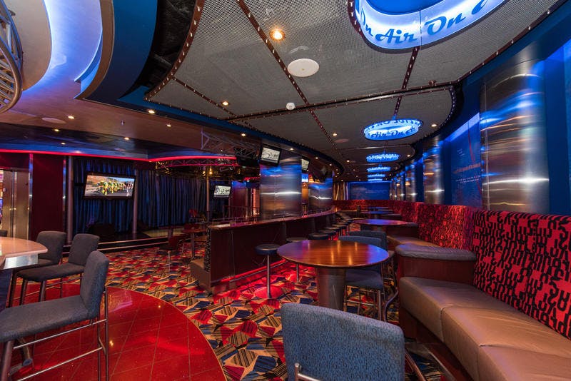 On Air Karaoke Bar on Royal Caribbean Oasis of the Seas Cruise Ship