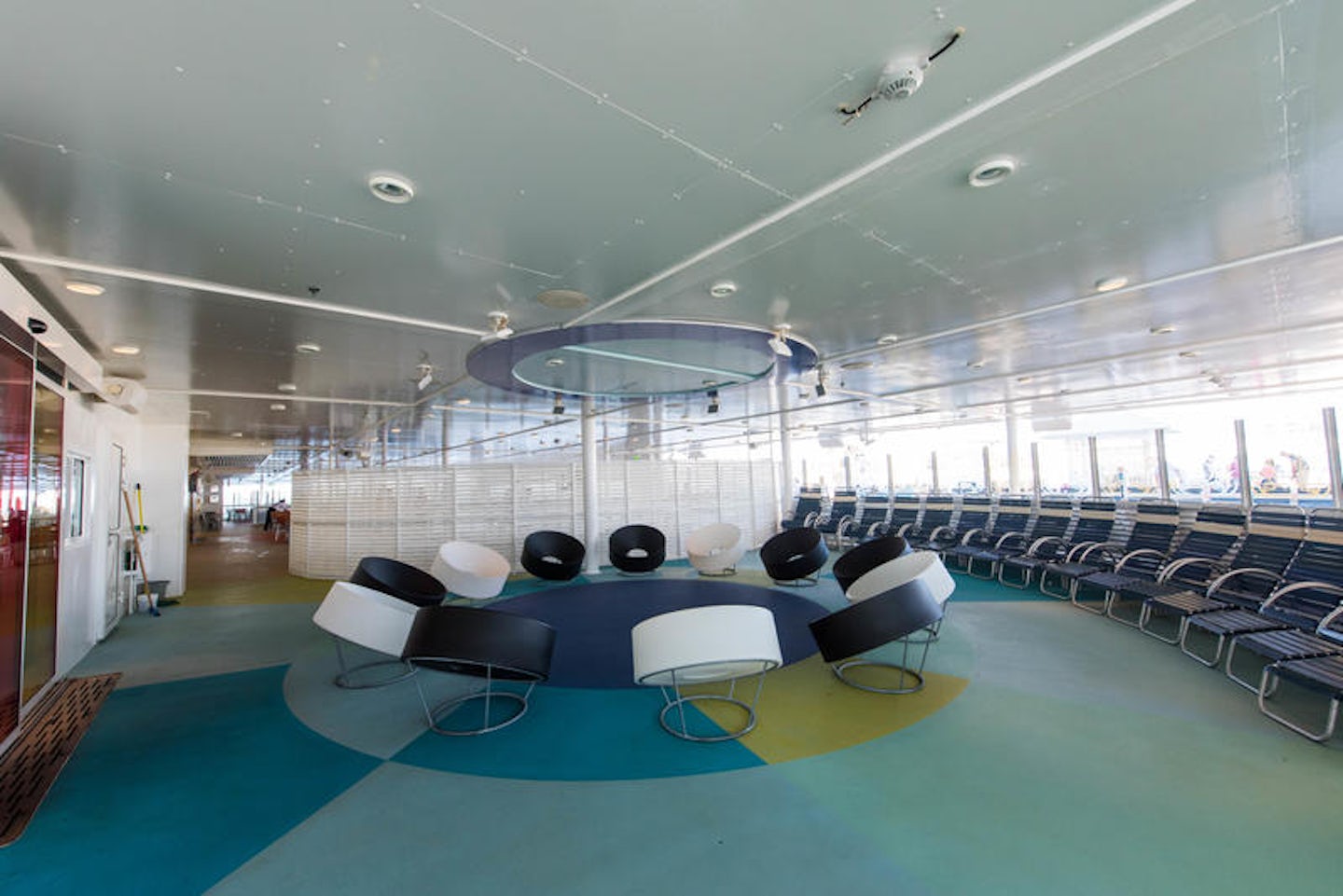 The Living Room on Oasis of the Seas