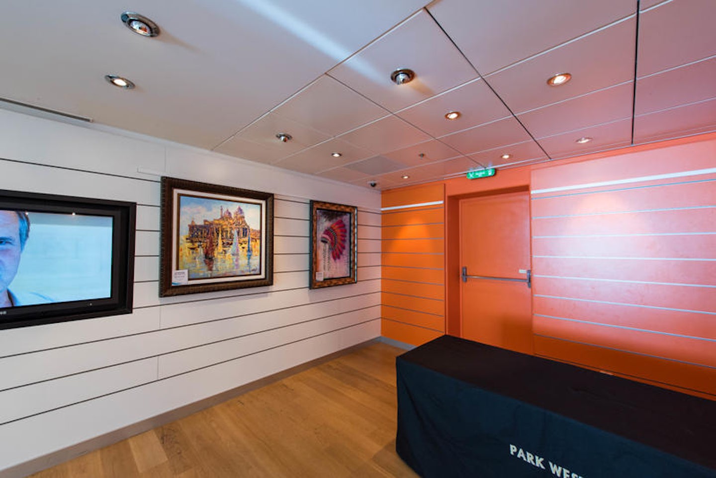 Parkside Gallery on Oasis of the Seas