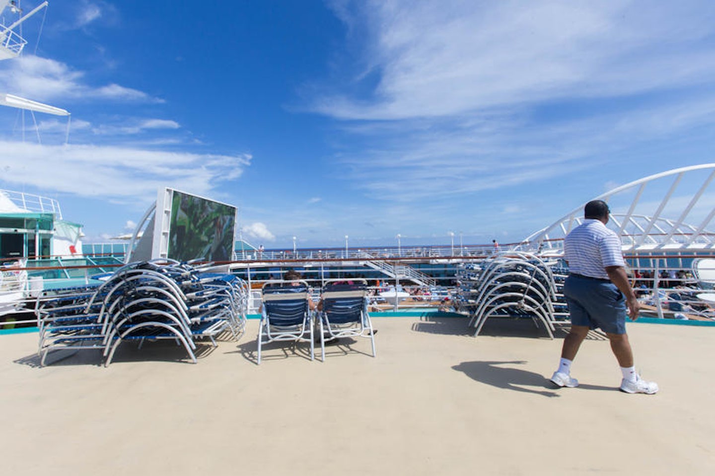 Jogging Track on Enchantment of the Seas