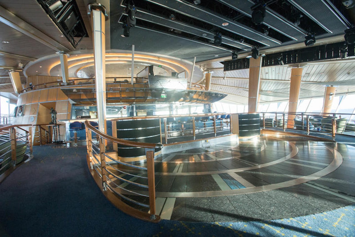 Viking Crown Lounge on Enchantment of the Seas