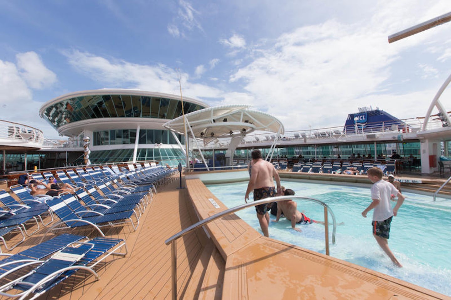 The Sports Pool on Enchantment of the Seas