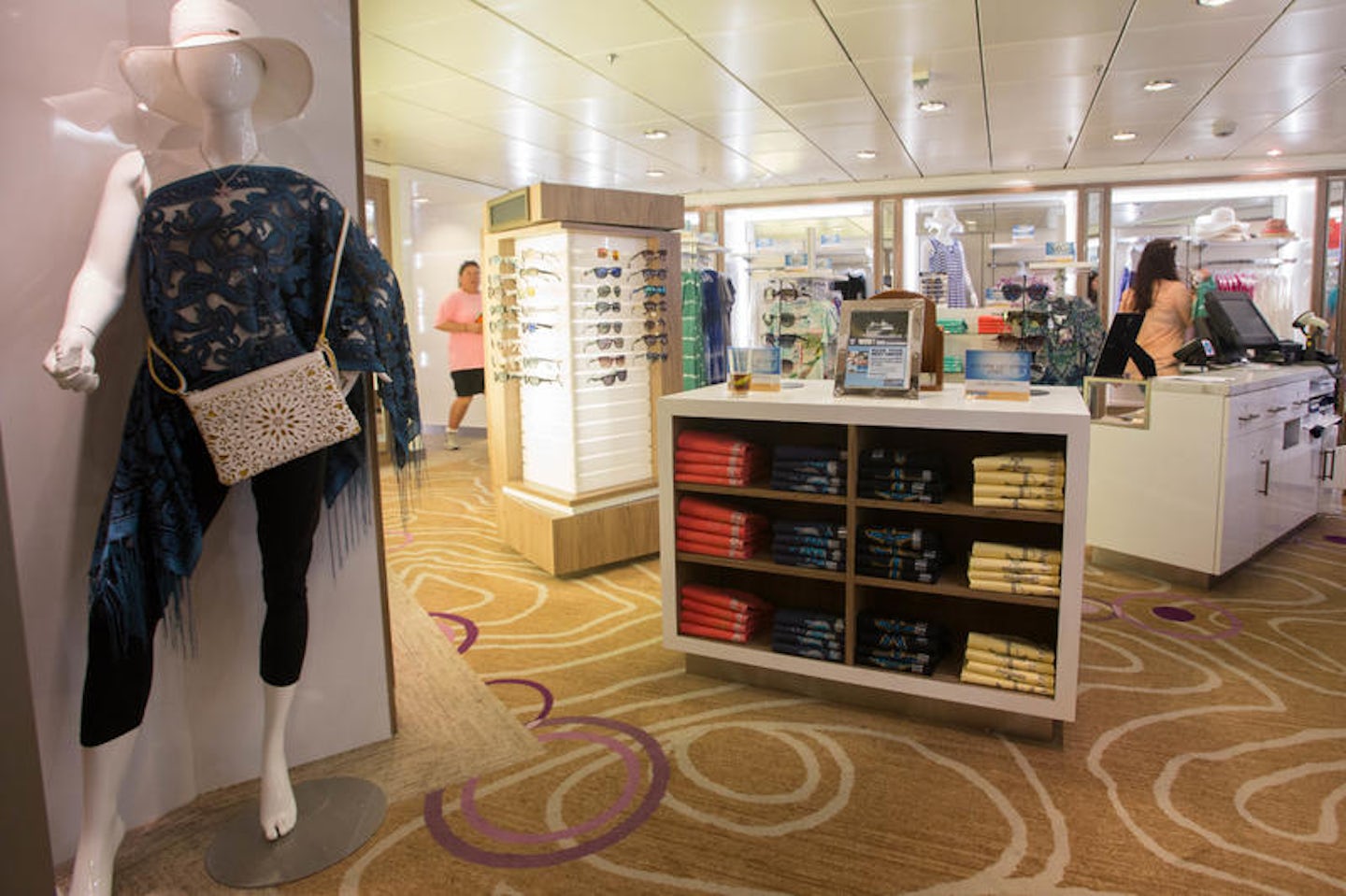 Shops on Enchantment of the Seas