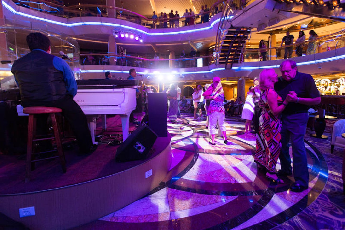 Dance Music with Rockport on Enchantment of the Seas