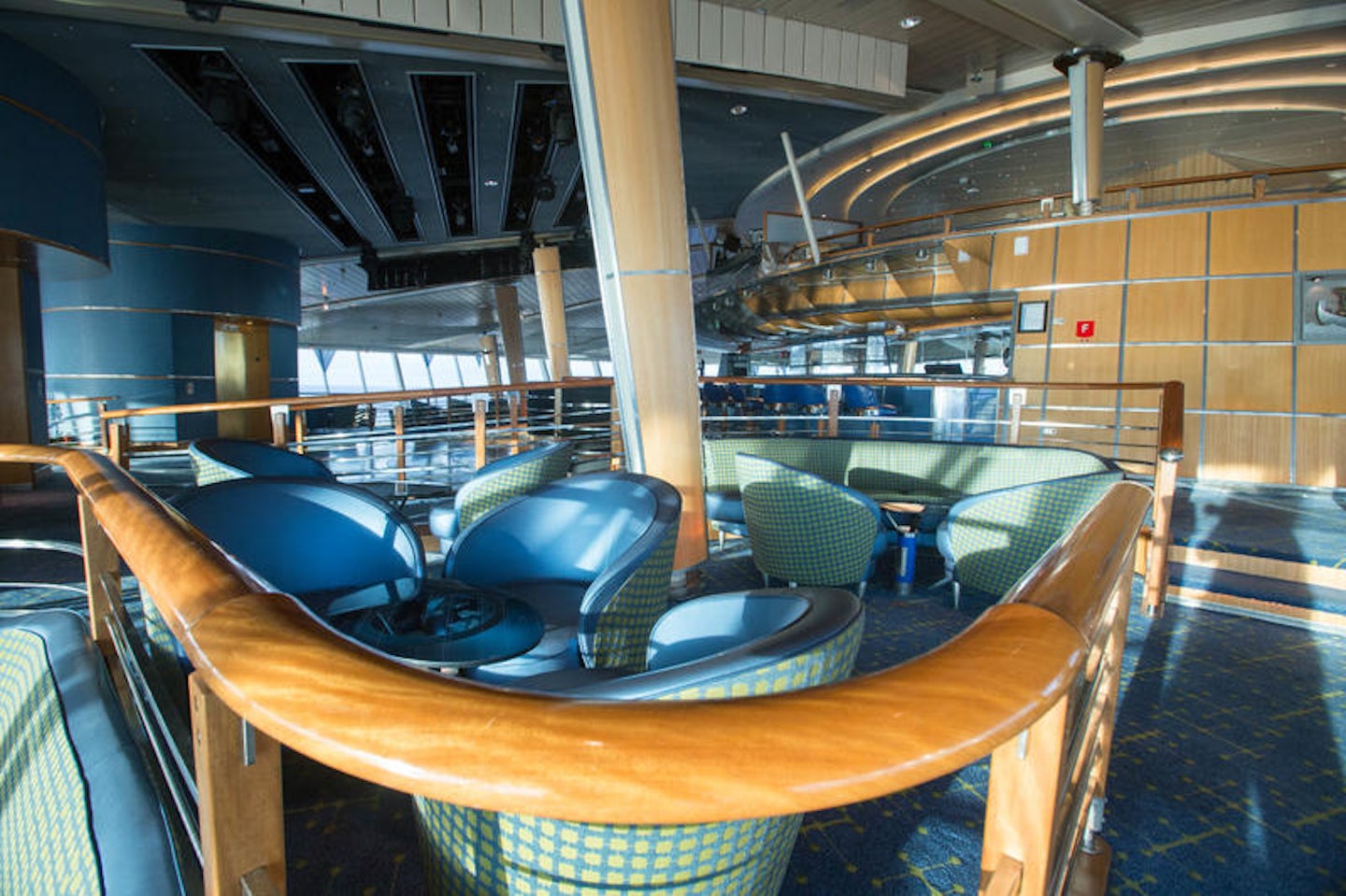 Viking Crown Lounge on Enchantment of the Seas