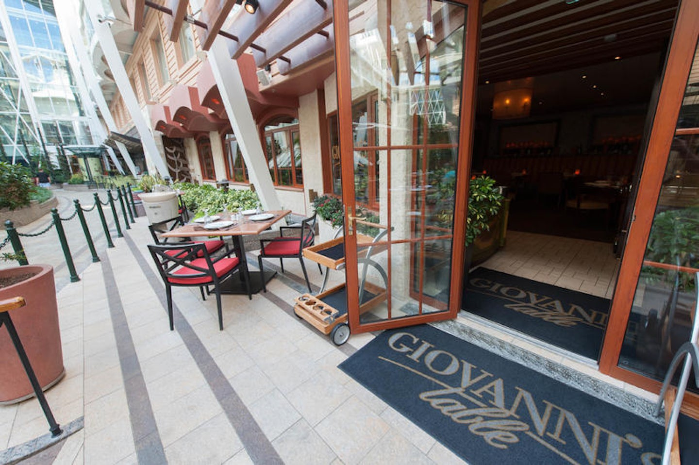 Giovanni's Table on Allure of the Seas
