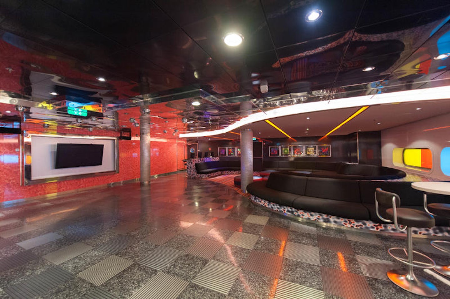 Fuel Teen Disco on Allure of the Seas