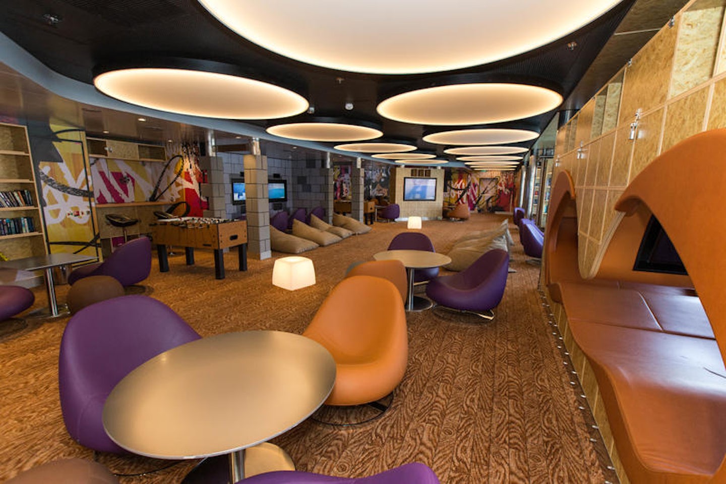 The Living Room on Anthem of the Seas