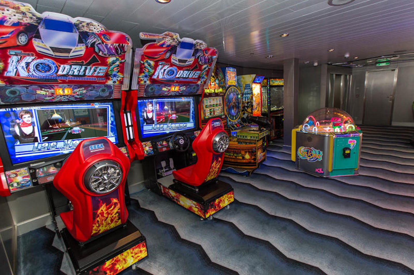 Challengers Arcade on Anthem of the Seas