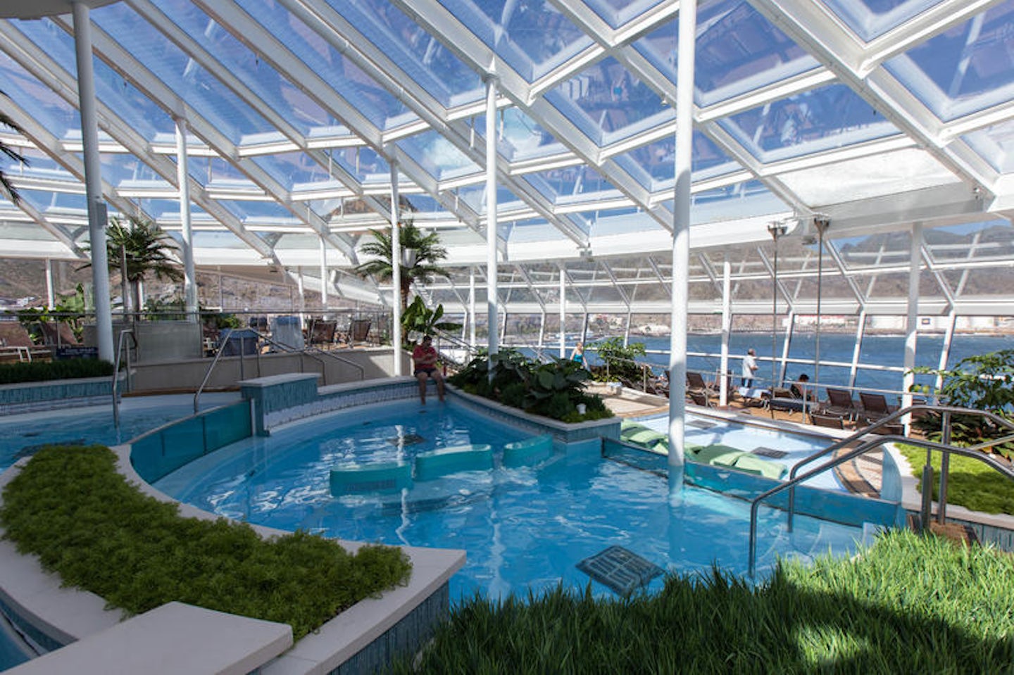 Solarium On Royal Caribbean Anthem Of The Seas Cruise Ship Cruise Critic solarium-on-royal-caribbean-anthem-of-the-seas-cruise-ship-cruise-critic