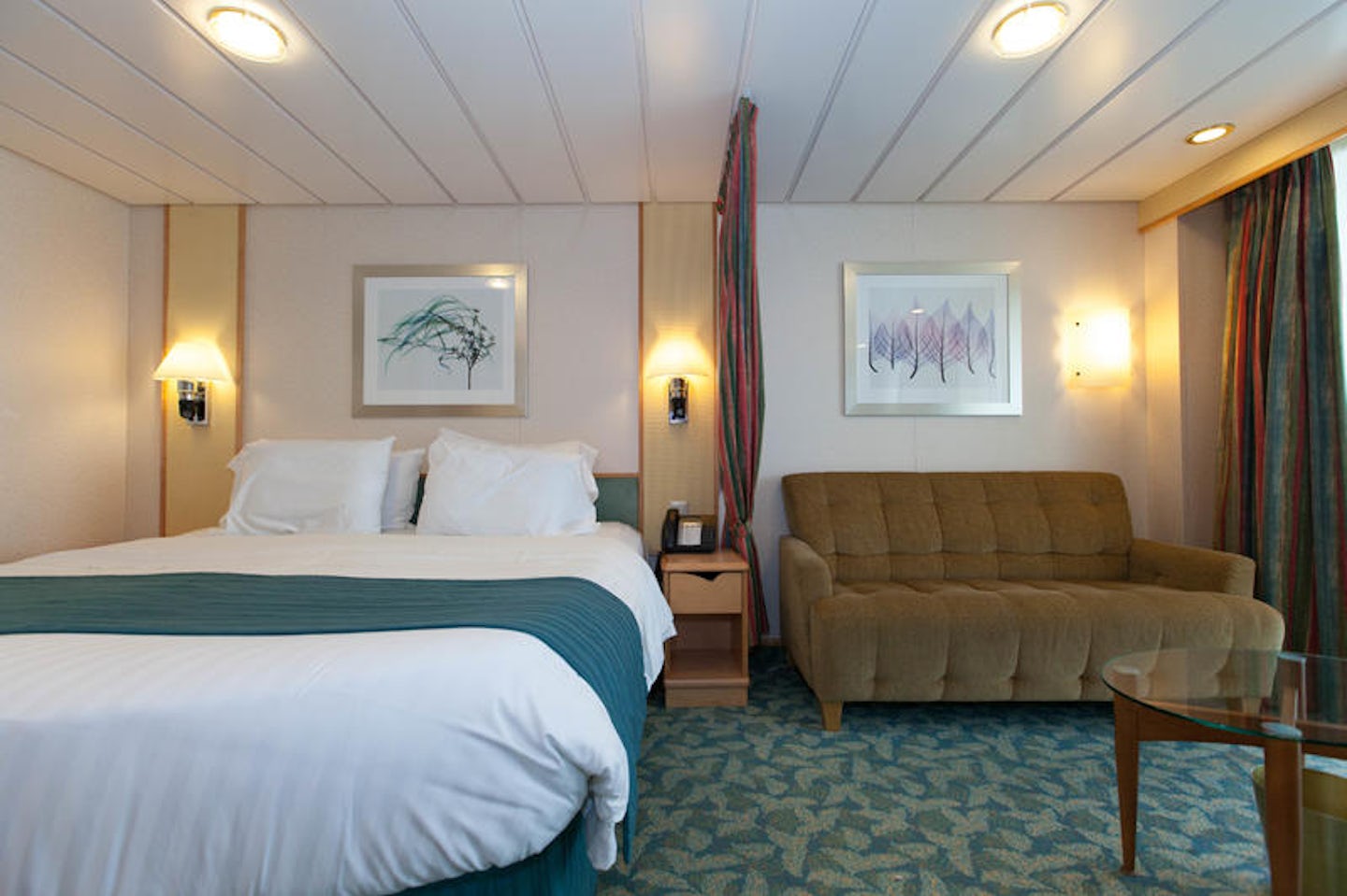The Junior Suite on Independence of the Seas