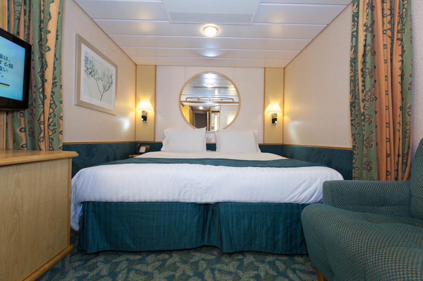 The Interior Cabin on Independence of the Seas