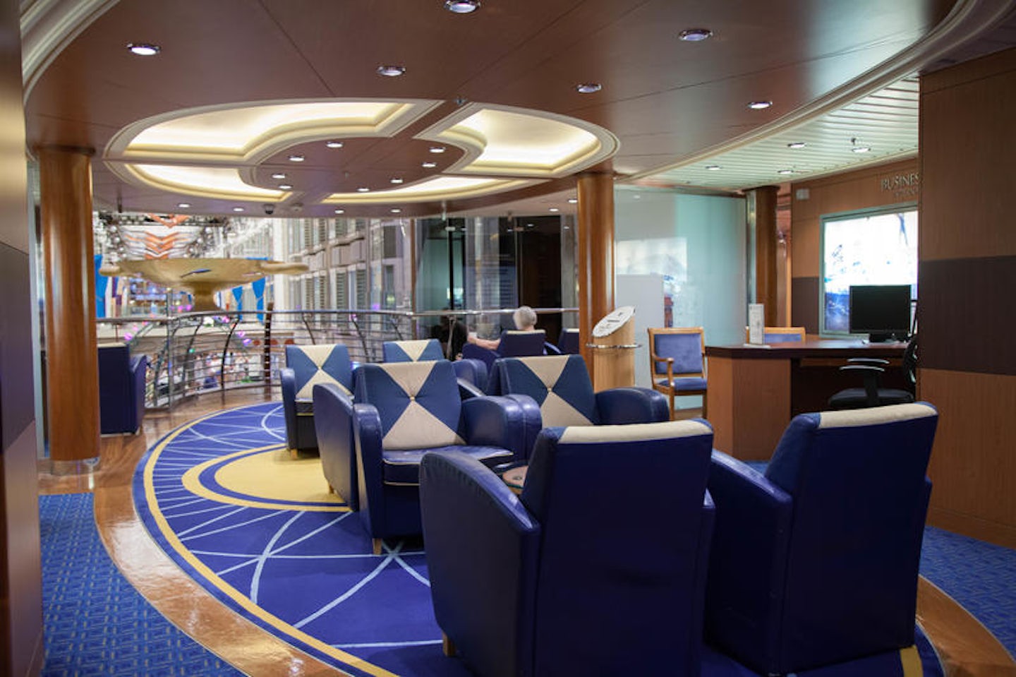 Business Services on Independence of the Seas