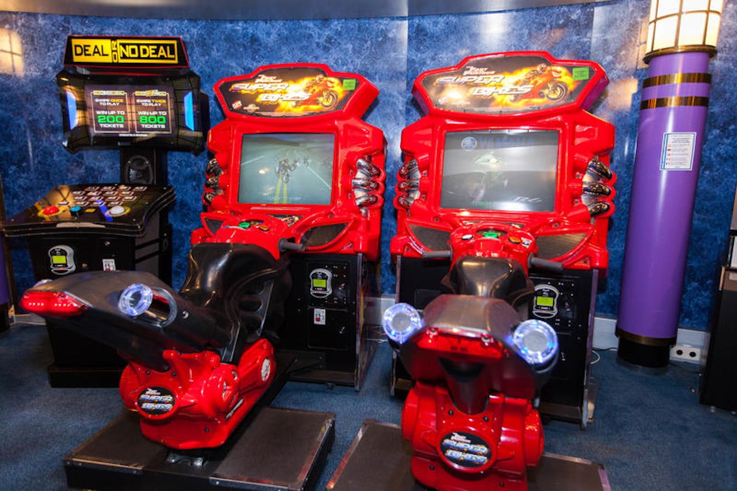Challenger's Video Arcade on Independence of the Seas