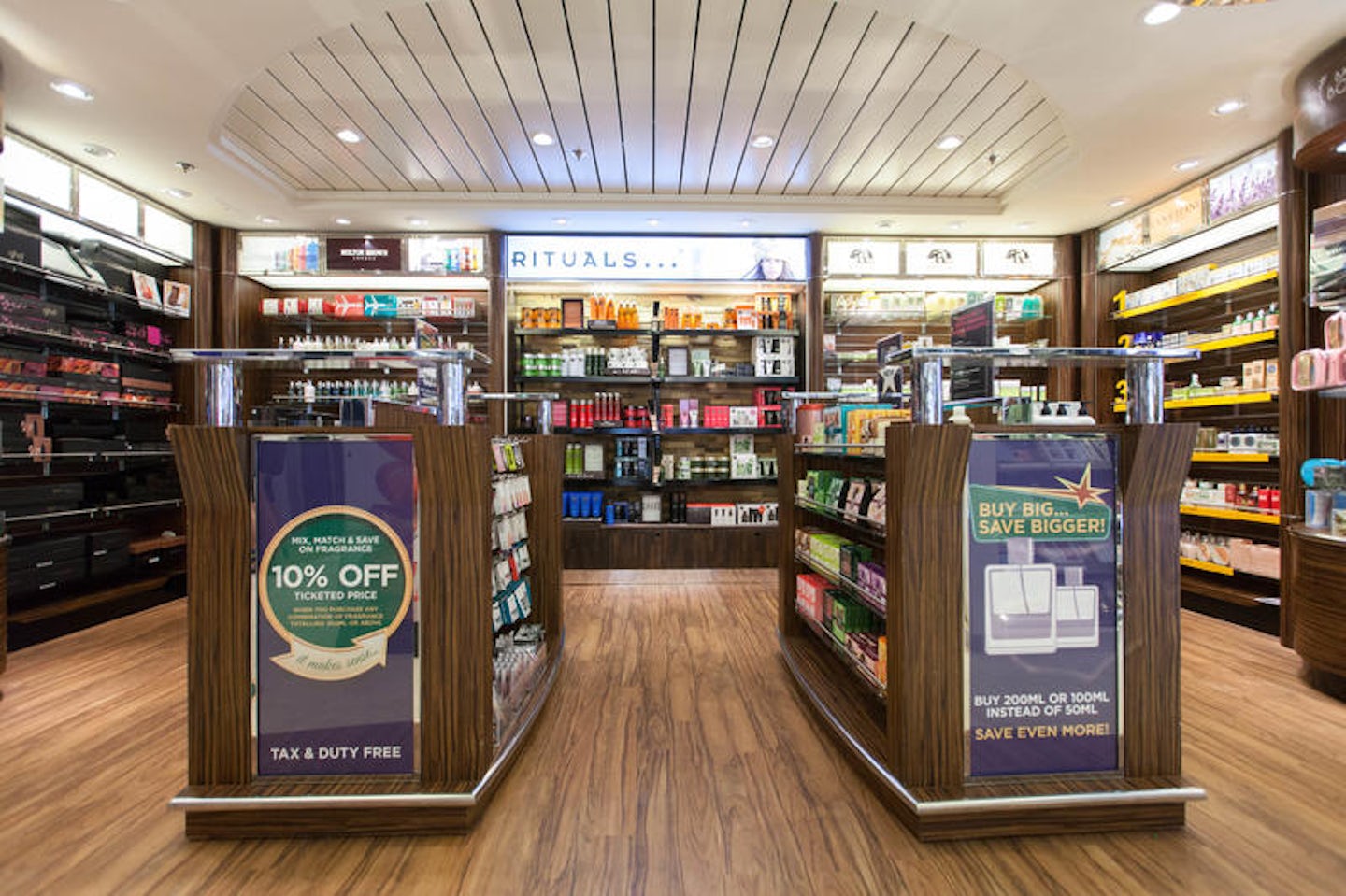Tax & Duty Free Shop on Independence of the Seas